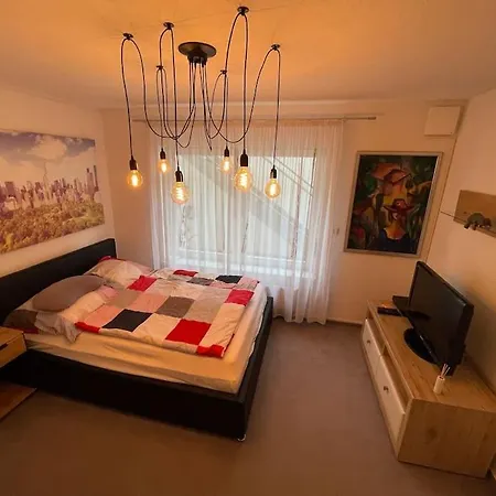 Apartment Ferienwohnung Mit Vollaustattung *